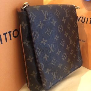 Louis Vuitton Musette Salsa mm